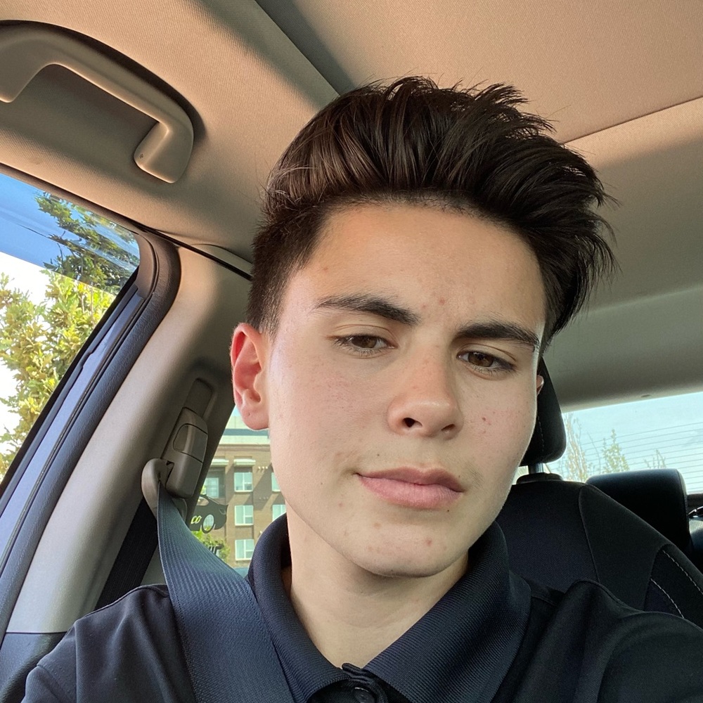 Meet your Posher, Alyssa